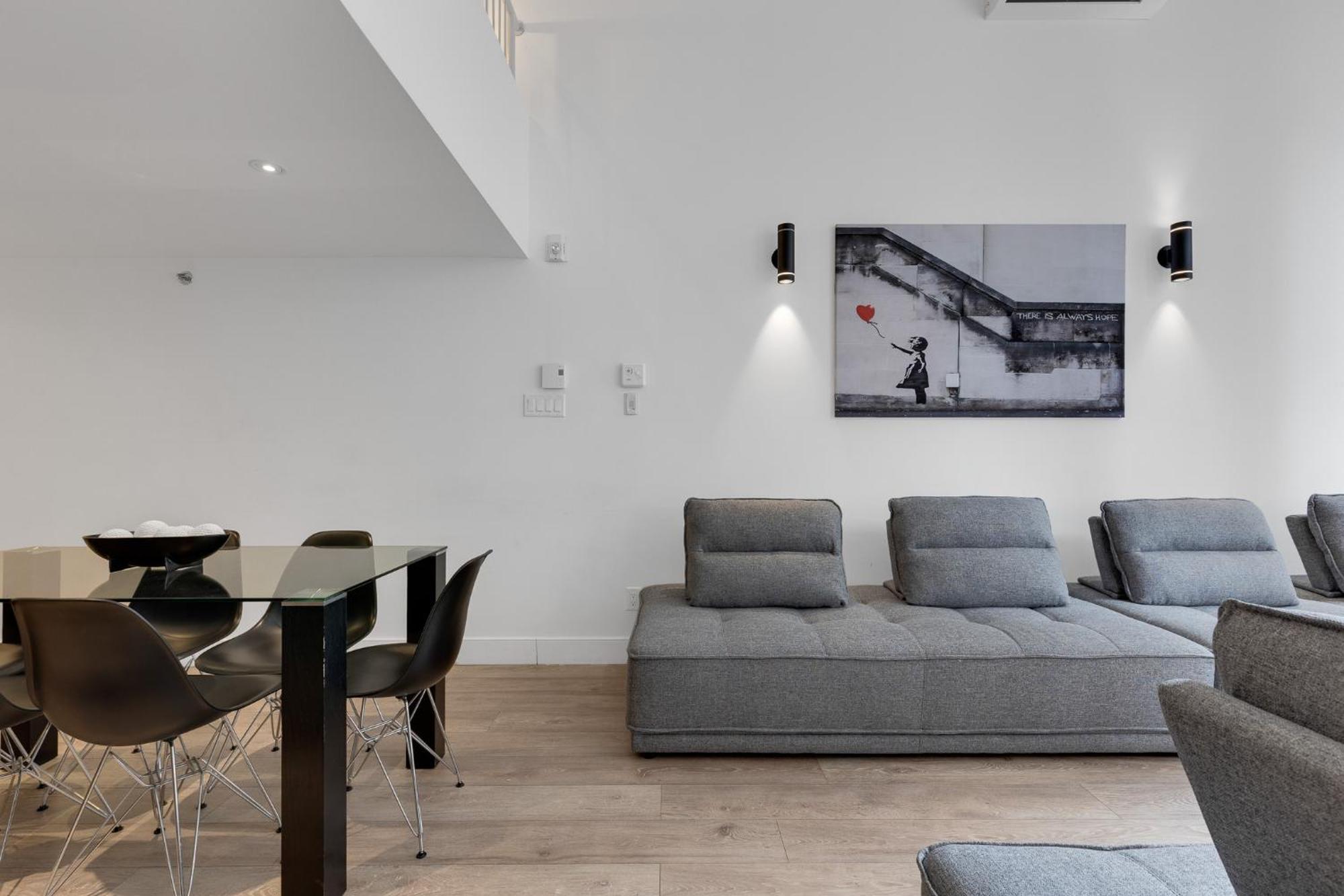 Liv Mtl Downtown Aparthotel Montreal Ngoại thất bức ảnh