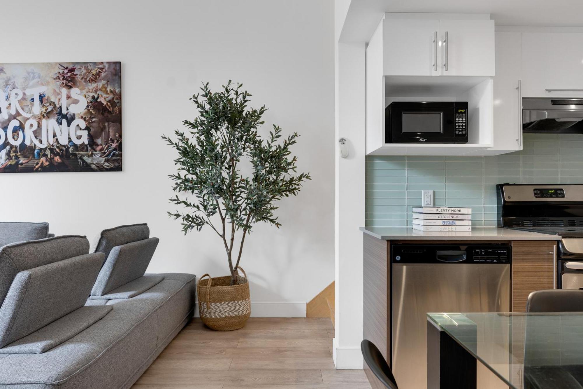 Liv Mtl Downtown Aparthotel Montreal Ngoại thất bức ảnh