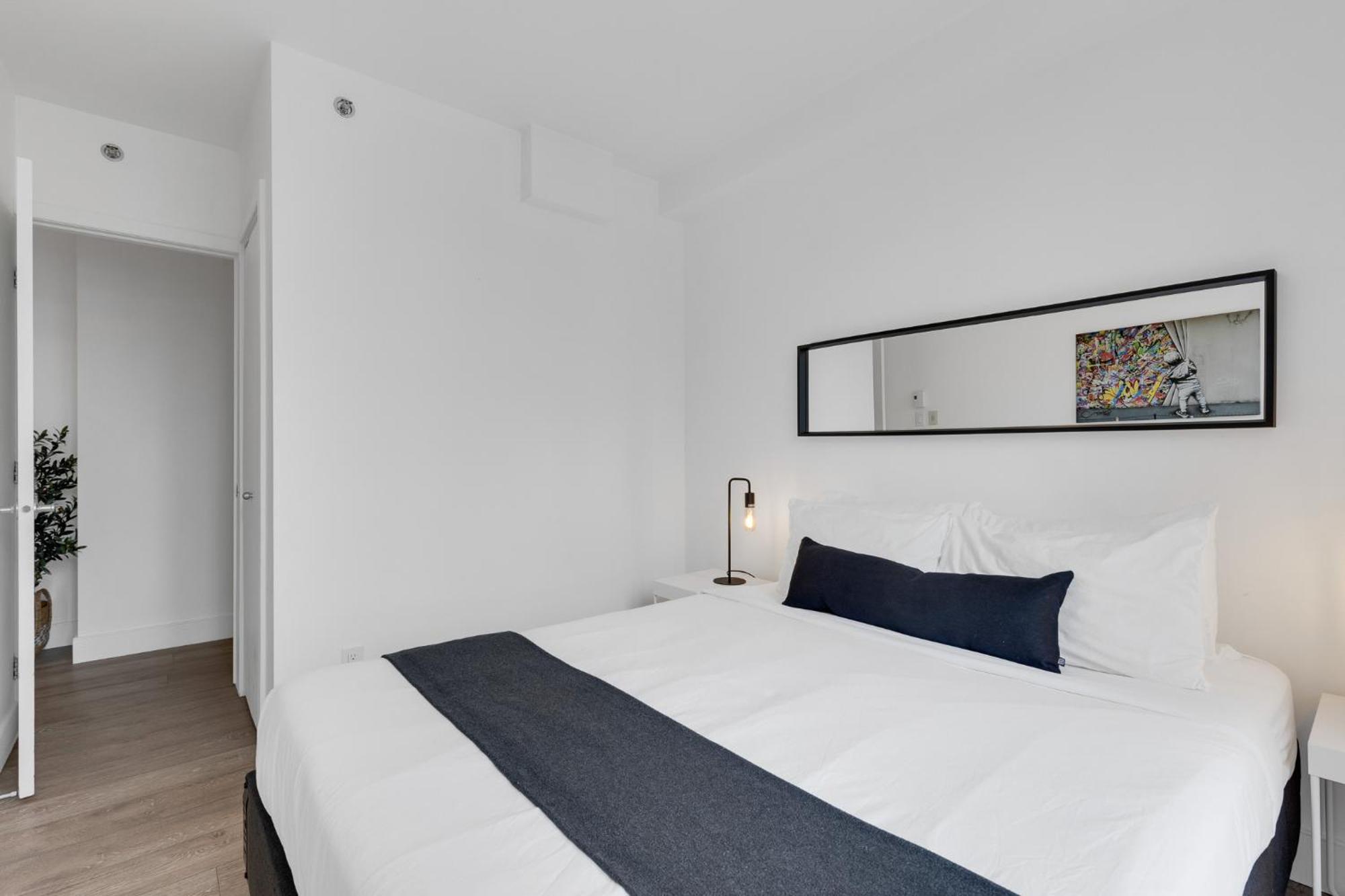 Liv Mtl Downtown Aparthotel Montreal Ngoại thất bức ảnh
