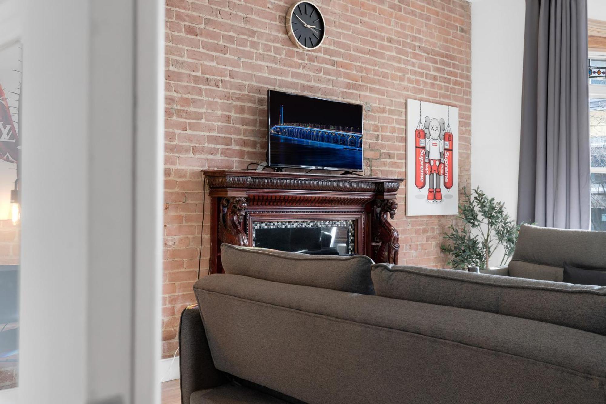 Liv Mtl Downtown Aparthotel Montreal Ngoại thất bức ảnh